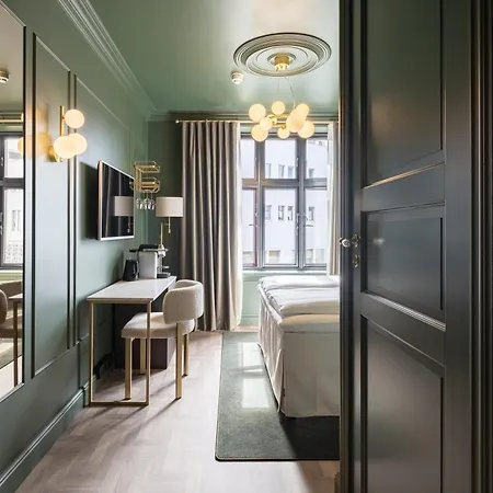 The Отель 4*